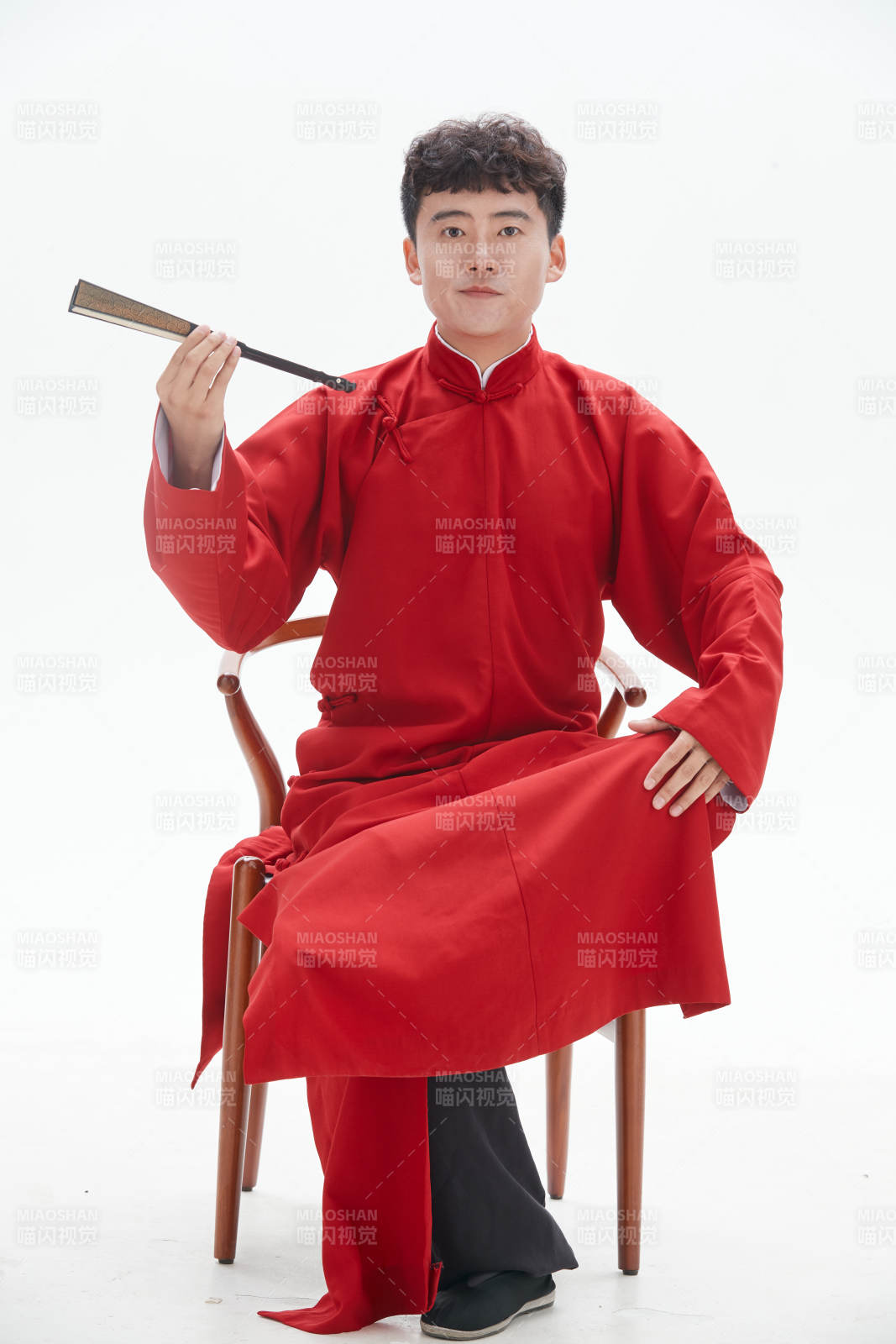 中国传统曲艺相声表演艺人形象