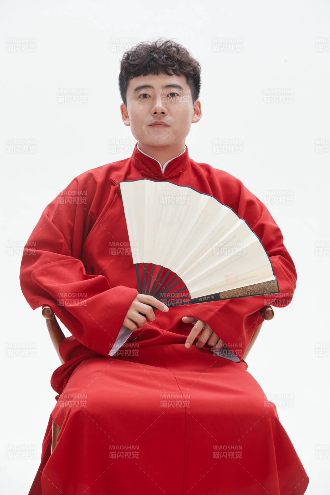 中国传统曲艺相声表演艺人形象