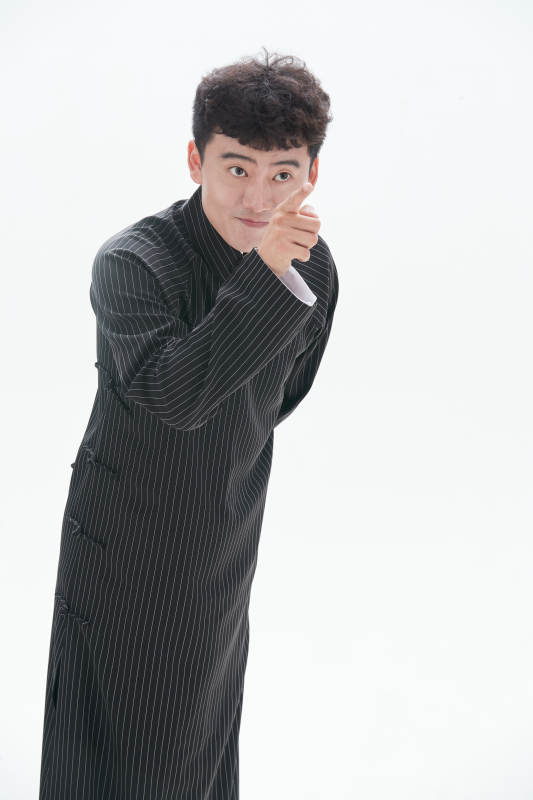 中国传统曲艺相声表演艺术形象