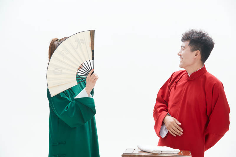 中国传统曲艺对口相声表演艺术形象