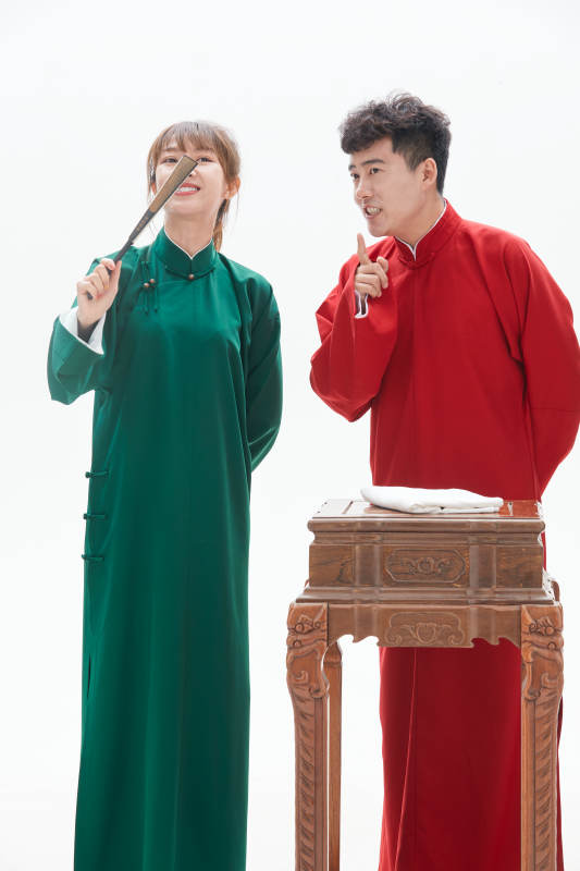 中国传统曲艺对口相声表演艺术形象