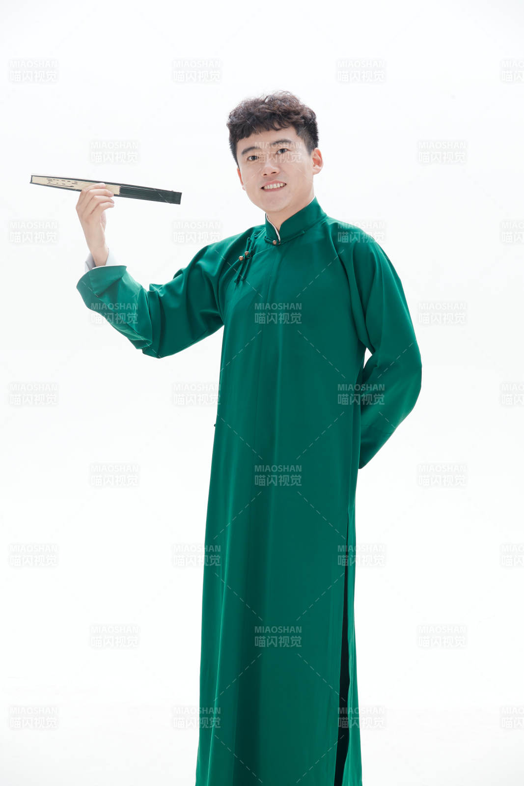 中国传统曲艺相声表演艺术形象