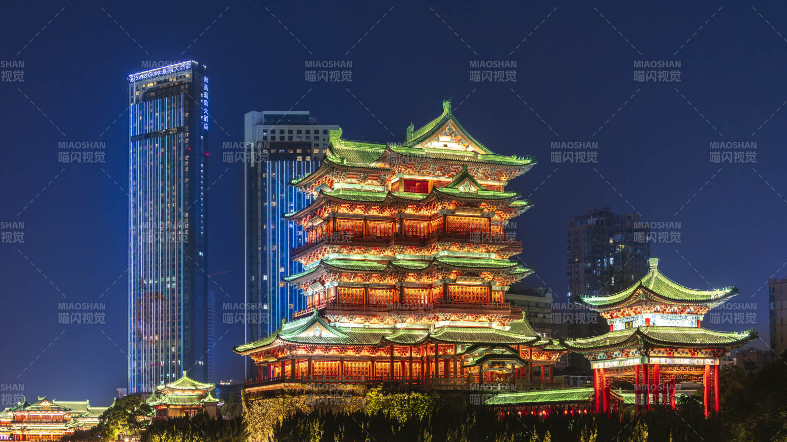 滕王阁夜景璀璨