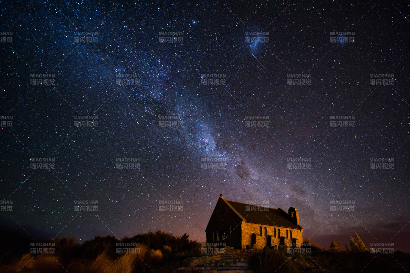 新西兰 星空下的小教堂