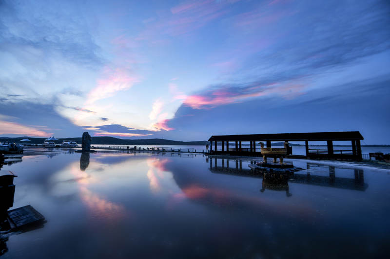 中国河北省张家口地区沽源县天鹅湖景区夏天