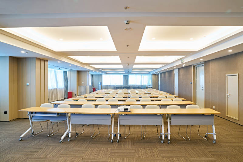 现代公司会议室
