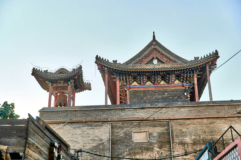 中国河北省张家口市堡子里景区鼓楼建筑外观