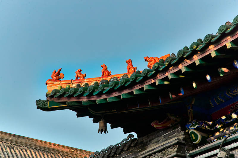 中国河北省张家口市堡子里景区古建筑飞檐特写