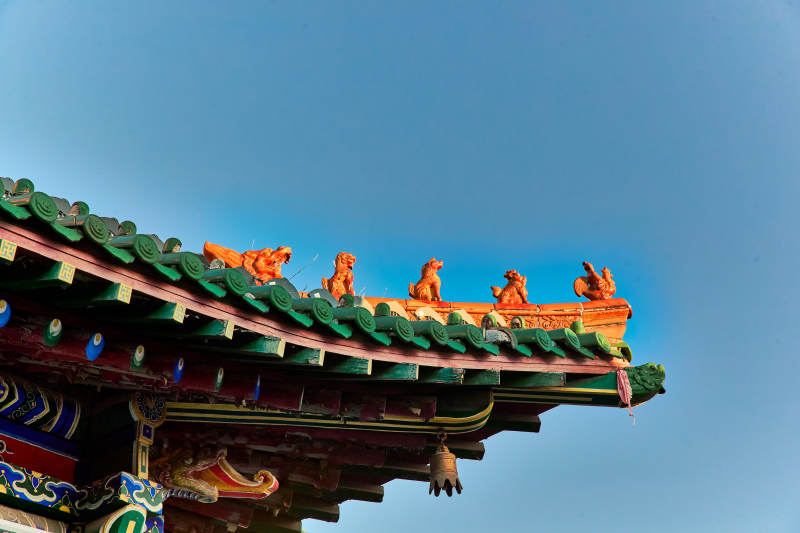 中国河北省张家口市堡子里景区古建筑飞檐特写