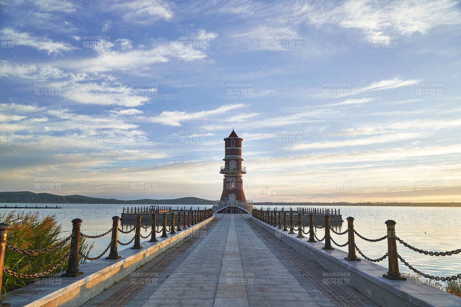 河北省张家口沽源县库伦淖尔景区清晨景色