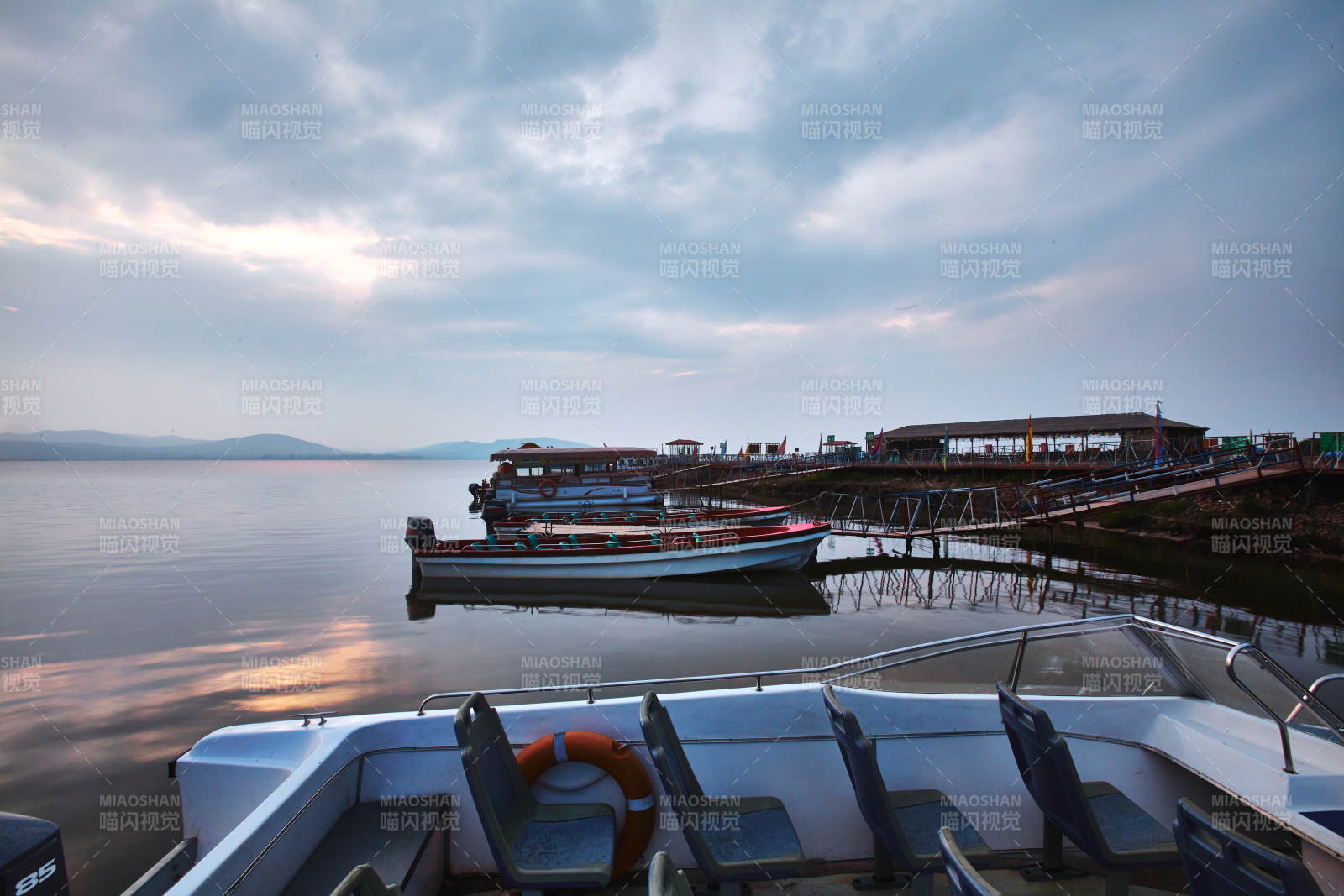 中国河北省张家口地区沽源县闪电湖景区夏天
