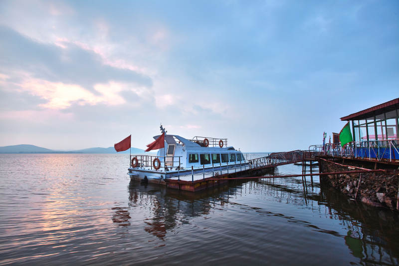 中国河北省张家口地区沽源县闪电湖景区夏天