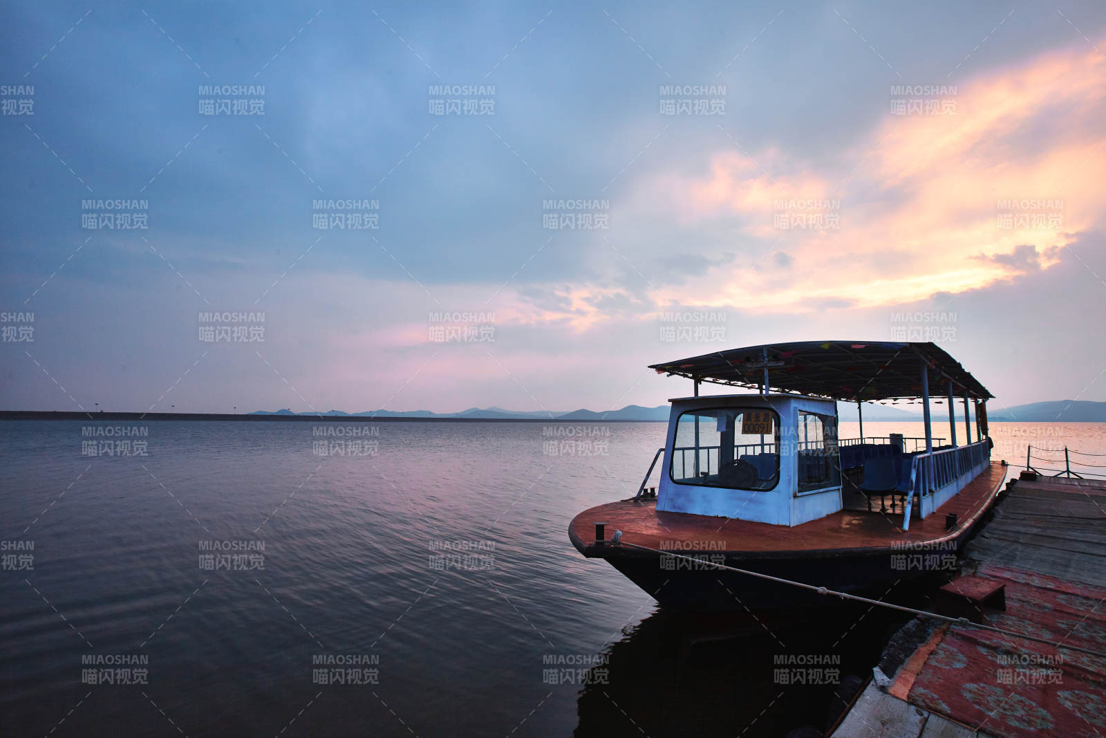 中国河北省张家口地区沽源县闪电湖景区夏天