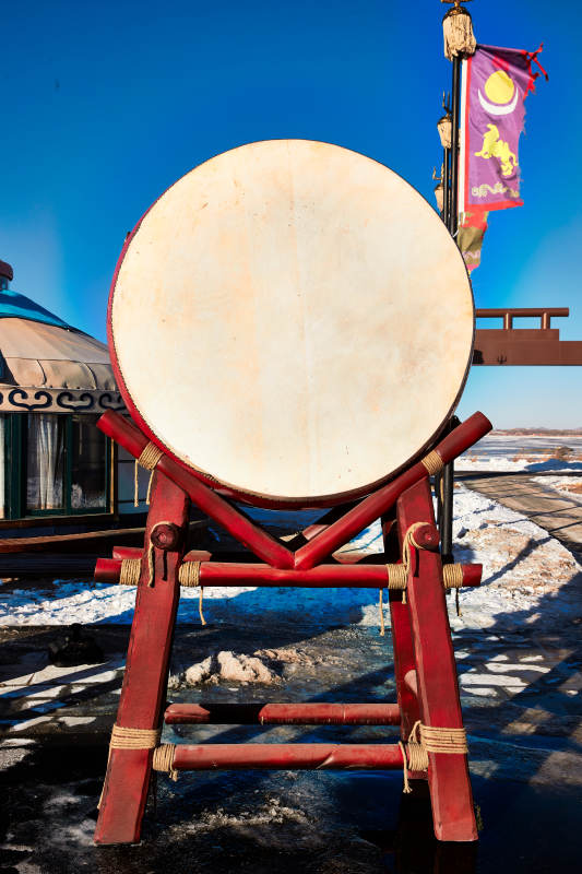 广场上的中国鼓