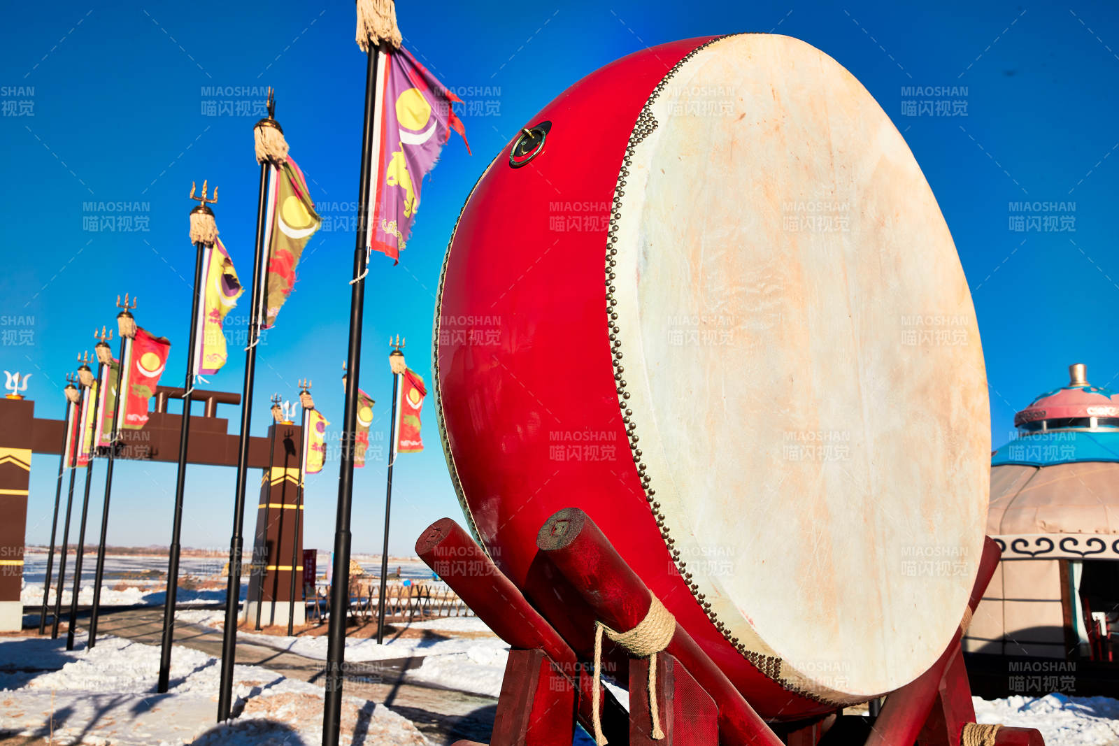 广场上的中国鼓