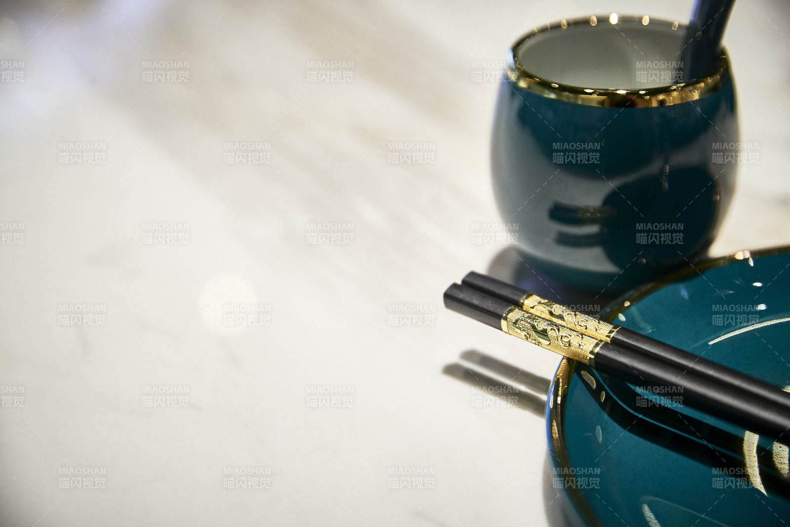 卫生间智能洁具马桶淋浴喷头水龙头