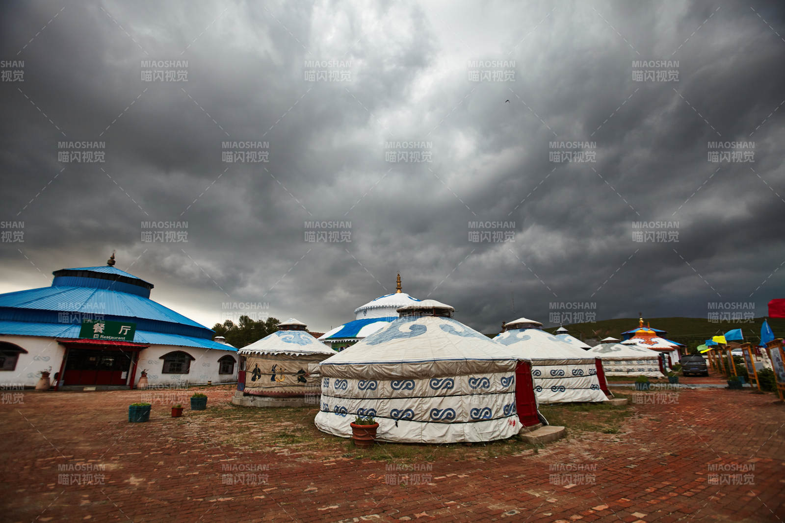 中国河北省沽源县闪电湖景区蒙古包大帐