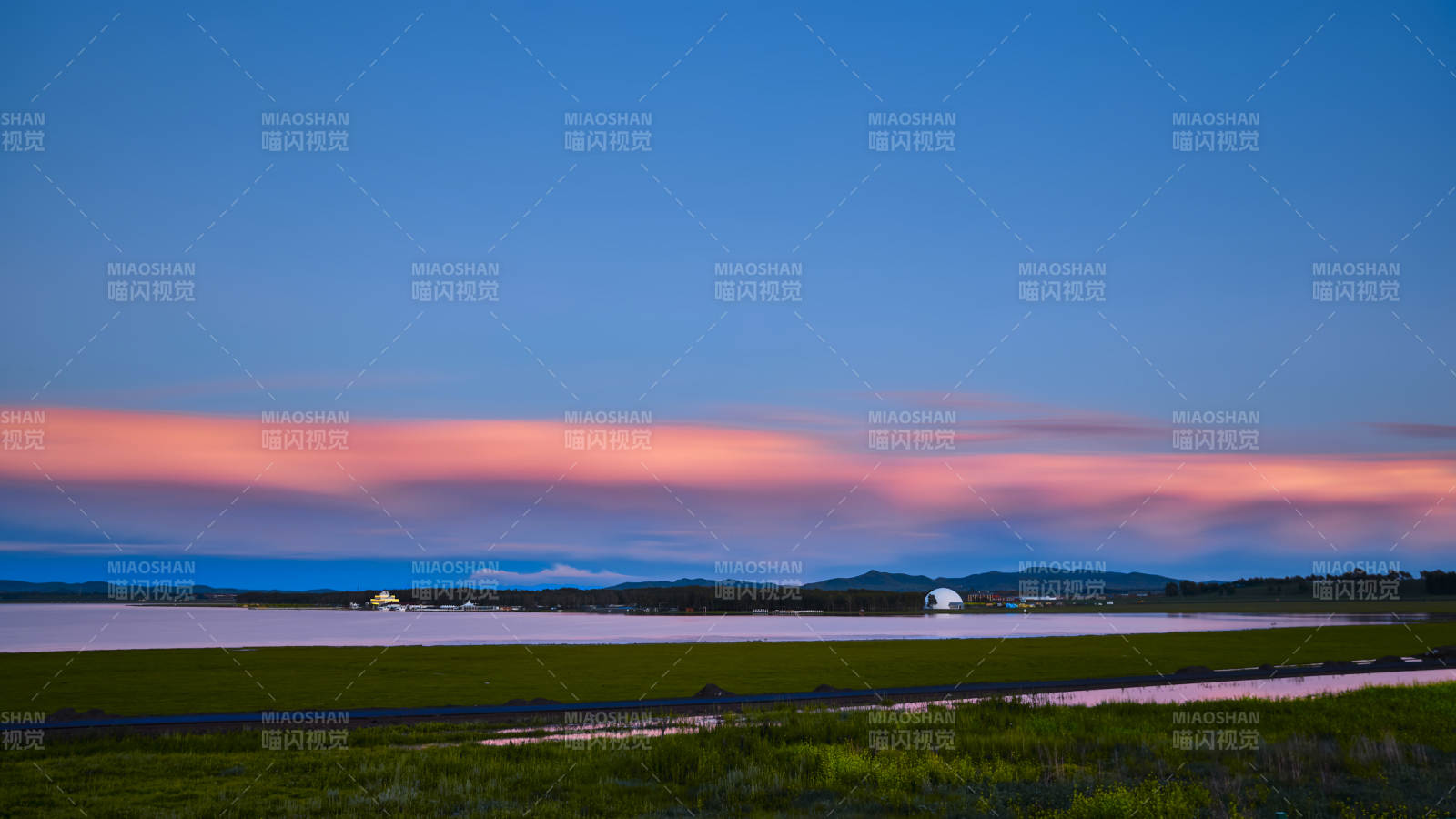 中国河北省张家口地区沽源县天鹅湖景区夏天