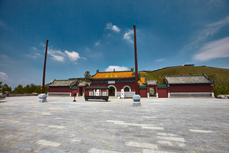 河北省张家口地区沽源县境内转佛寺