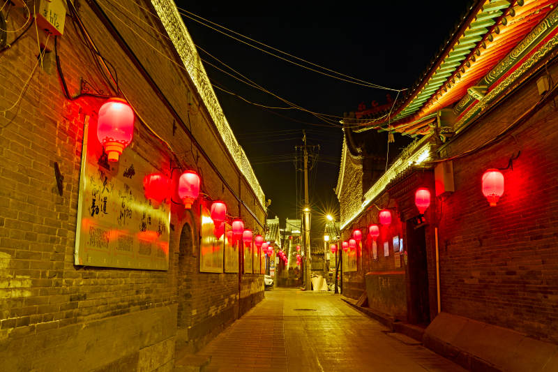 中国河北省张家口市堡子里景区夜景