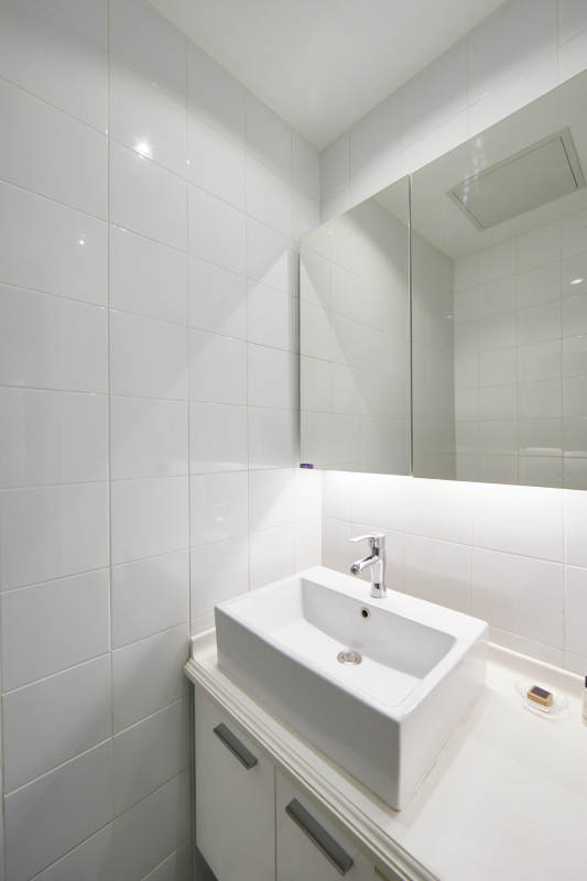 卫生间智能洁具马桶淋浴喷头水龙头