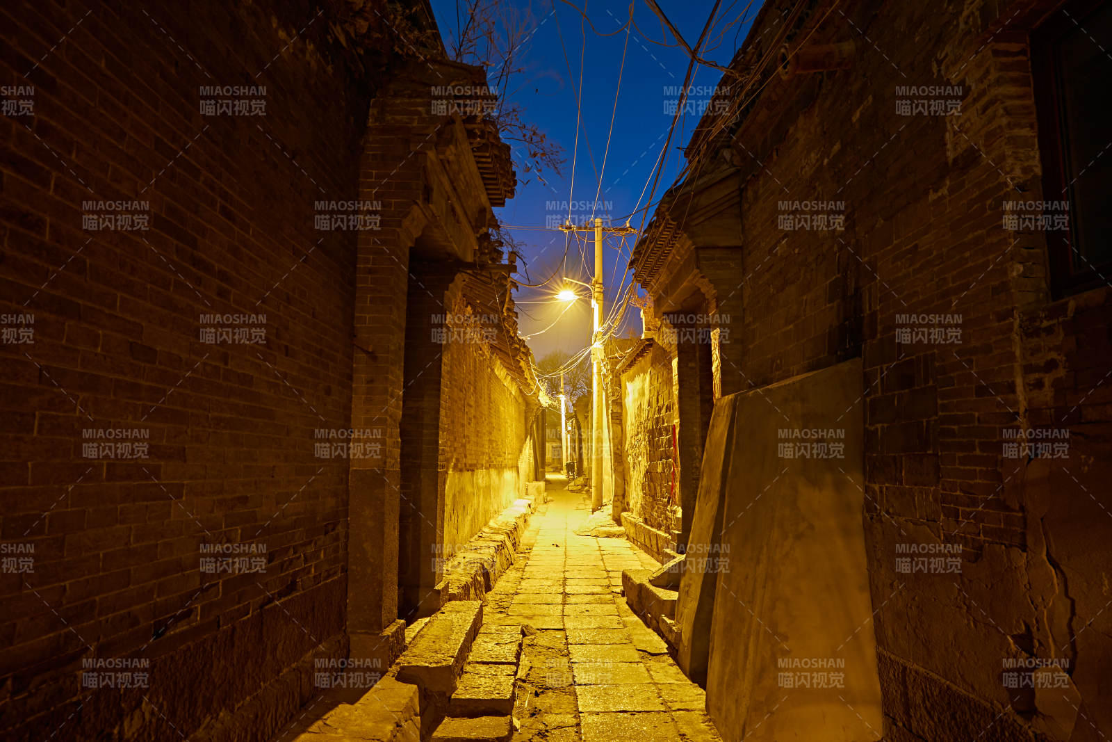 中国河北省张家口市堡子里景区夜景
