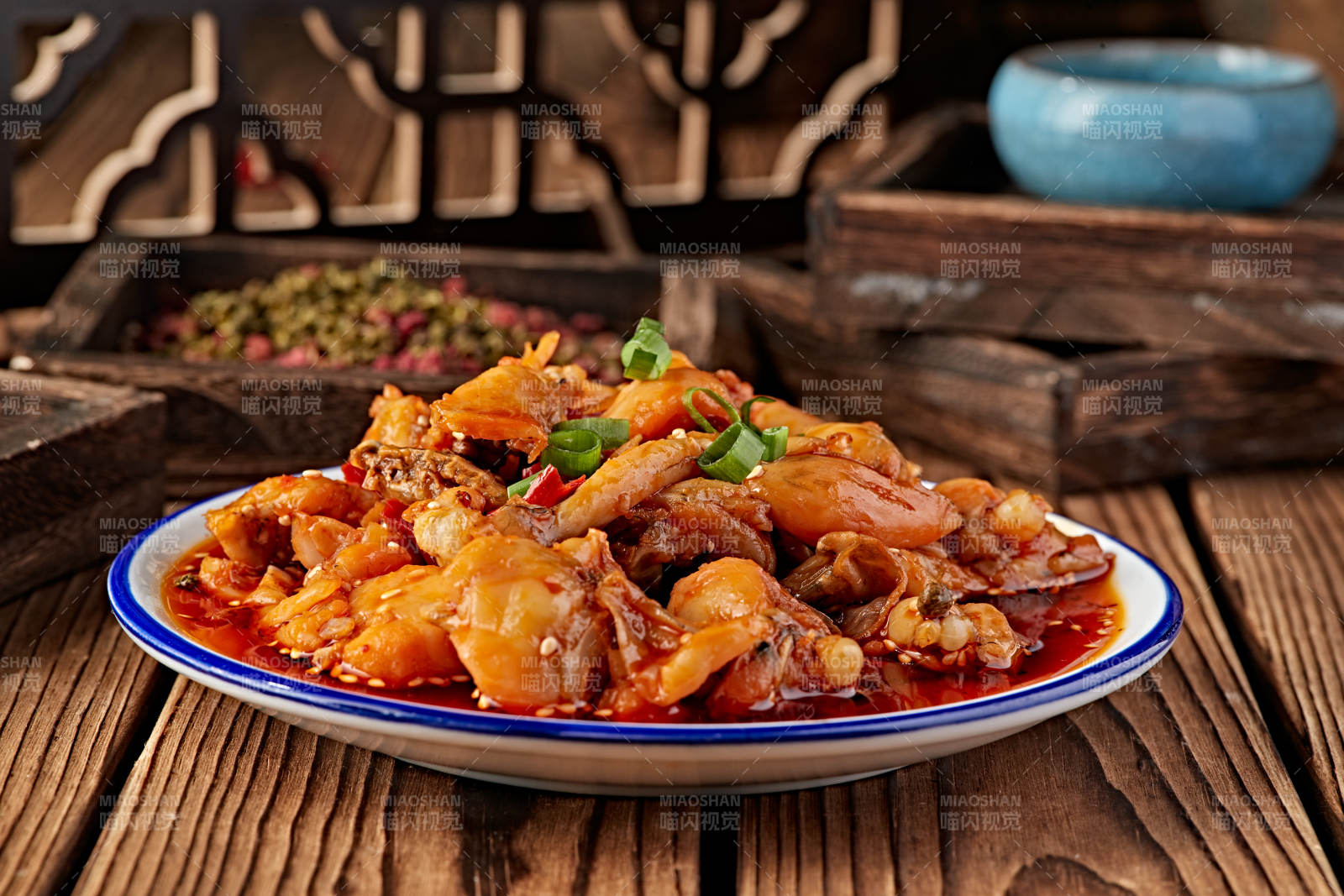 红油酸辣泡椒香水牛蛙