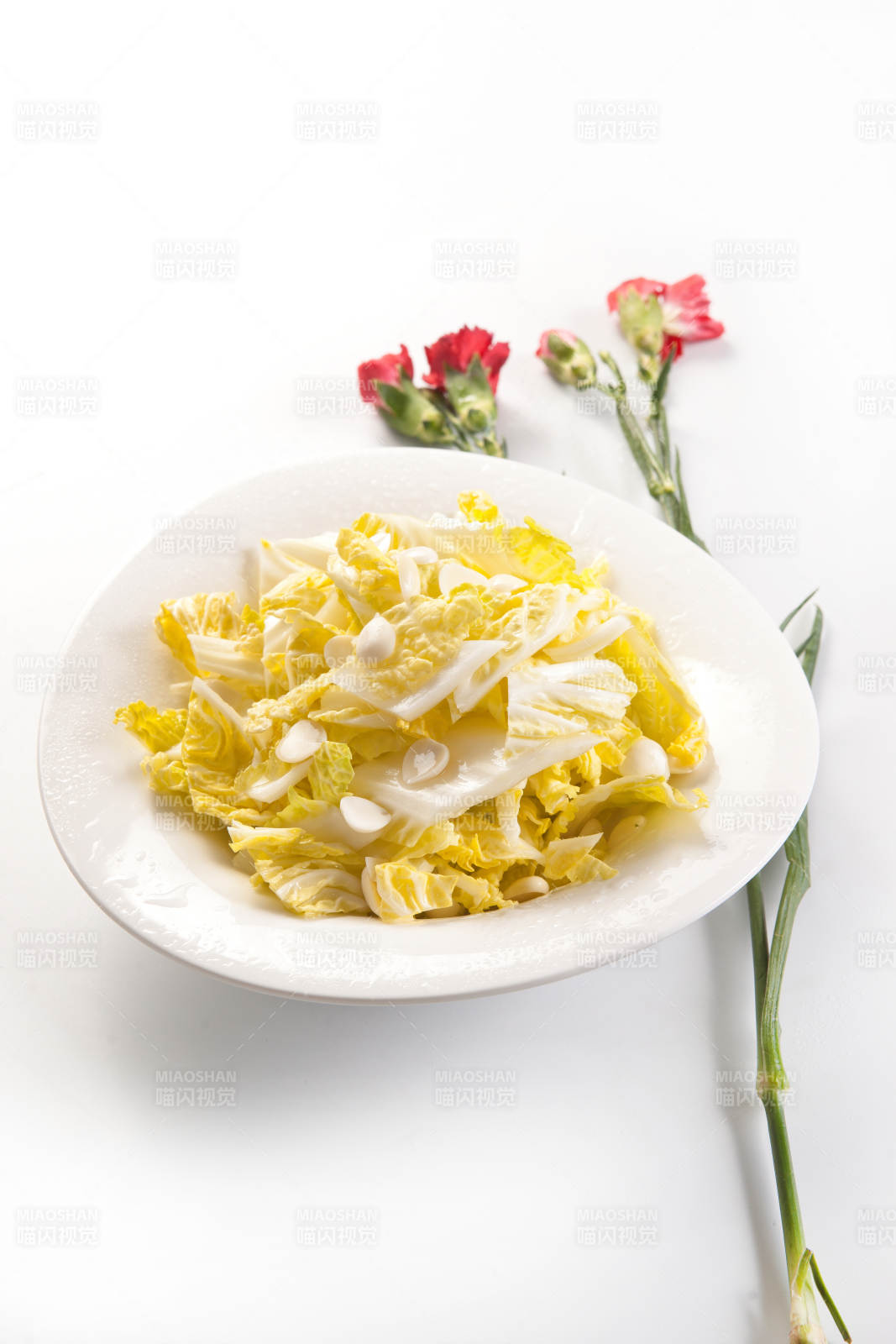 凉拌杏仁娃娃菜