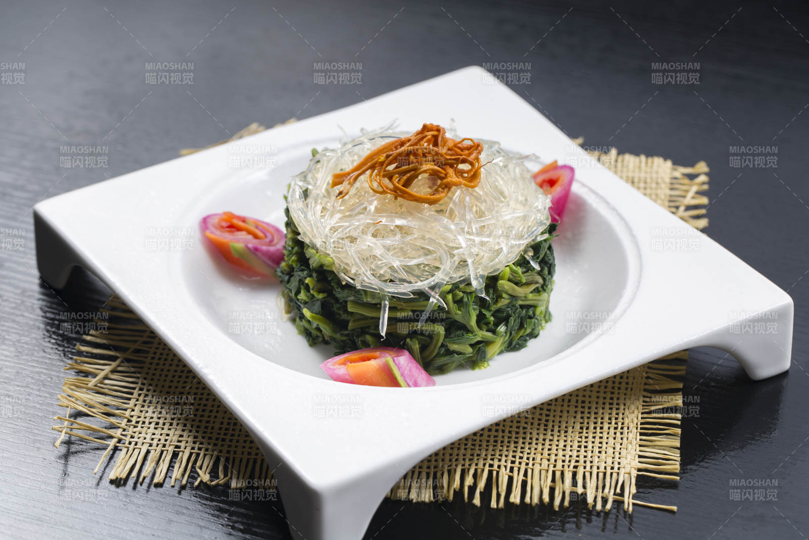 蟲草花海蜇絲扣菠菜