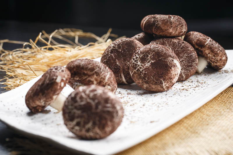 农家炸馍配炖菜