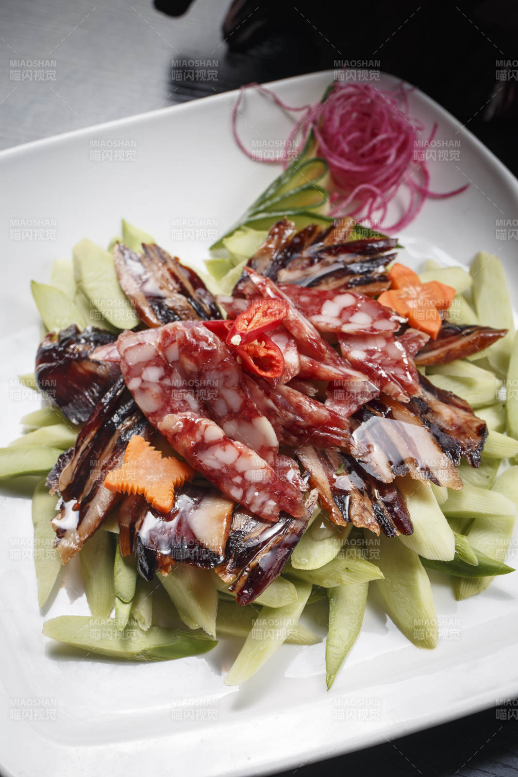 芦笋小炒腊味图片