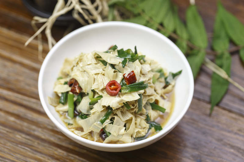 韭菜香炒油豆皮