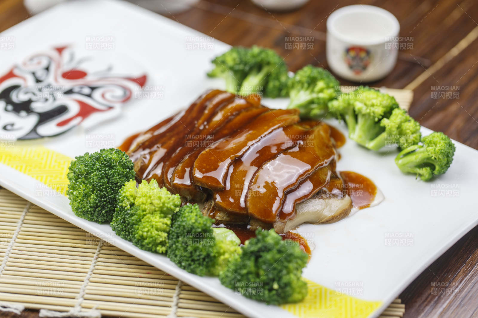 照燒澆汁大螺片