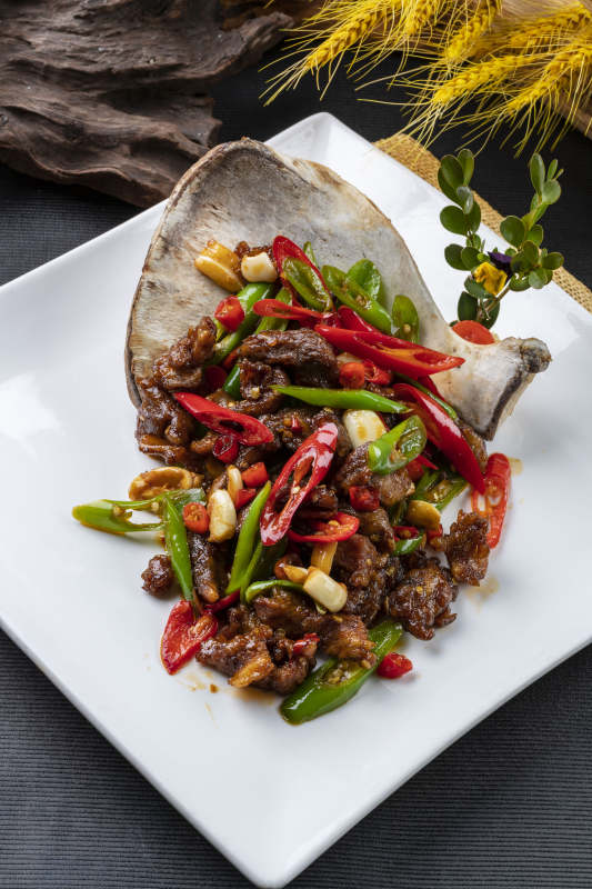 湘味双椒辣炒贴骨肉