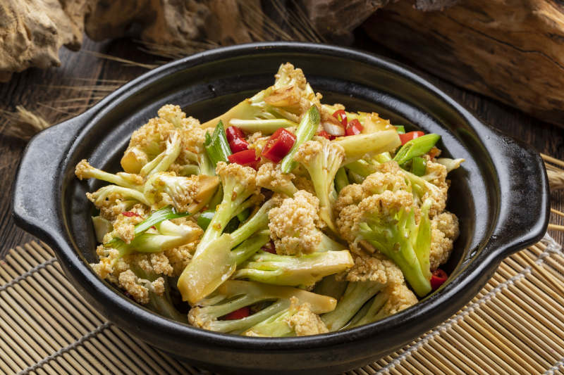 砂锅米椒有机菜花