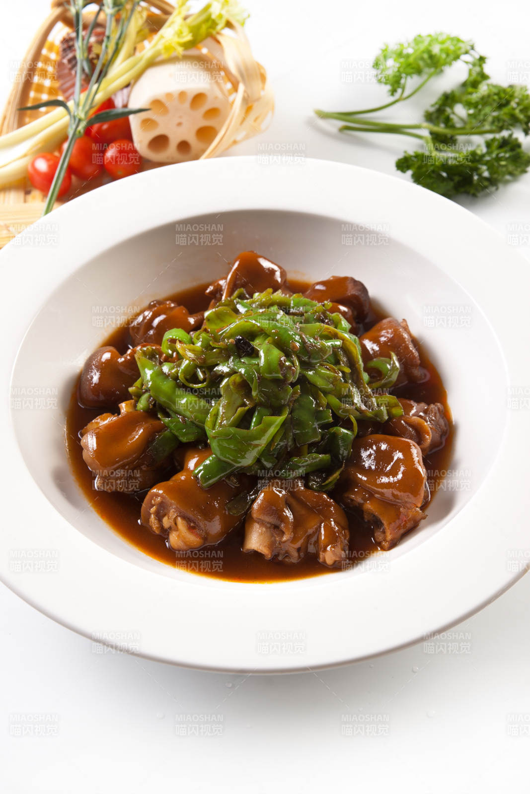 豆豉泰椒猪蹄块