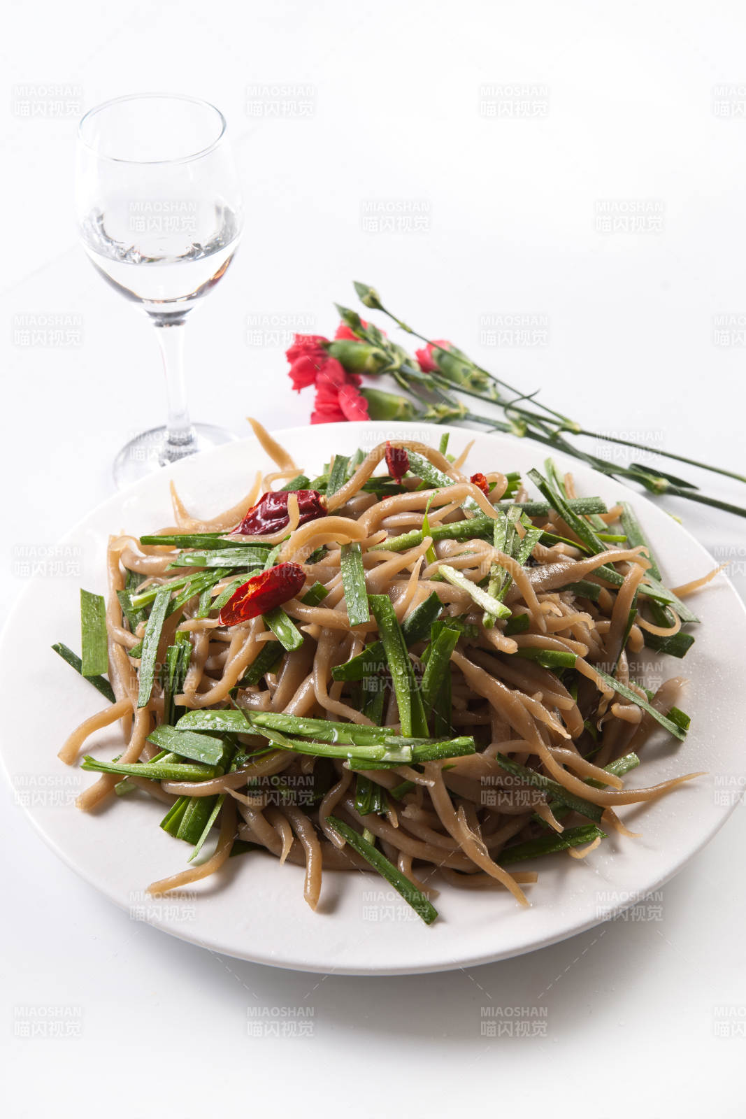 就菜辣炒荞麦拨鱼儿