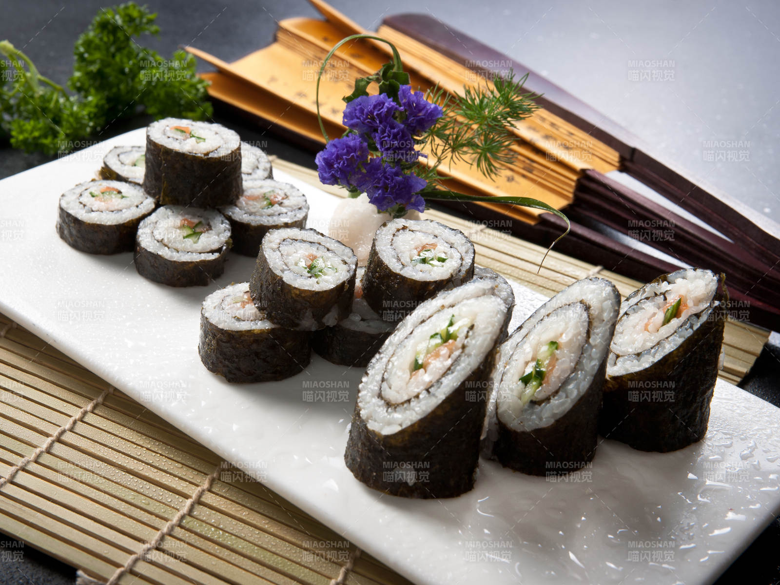 韩式紫菜包饭卷寿司