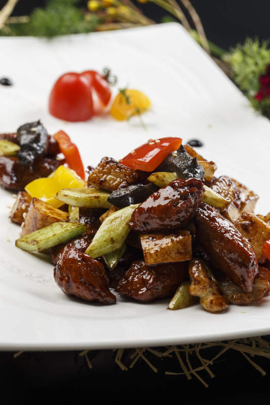 黑胡椒酱爆牛仔粒