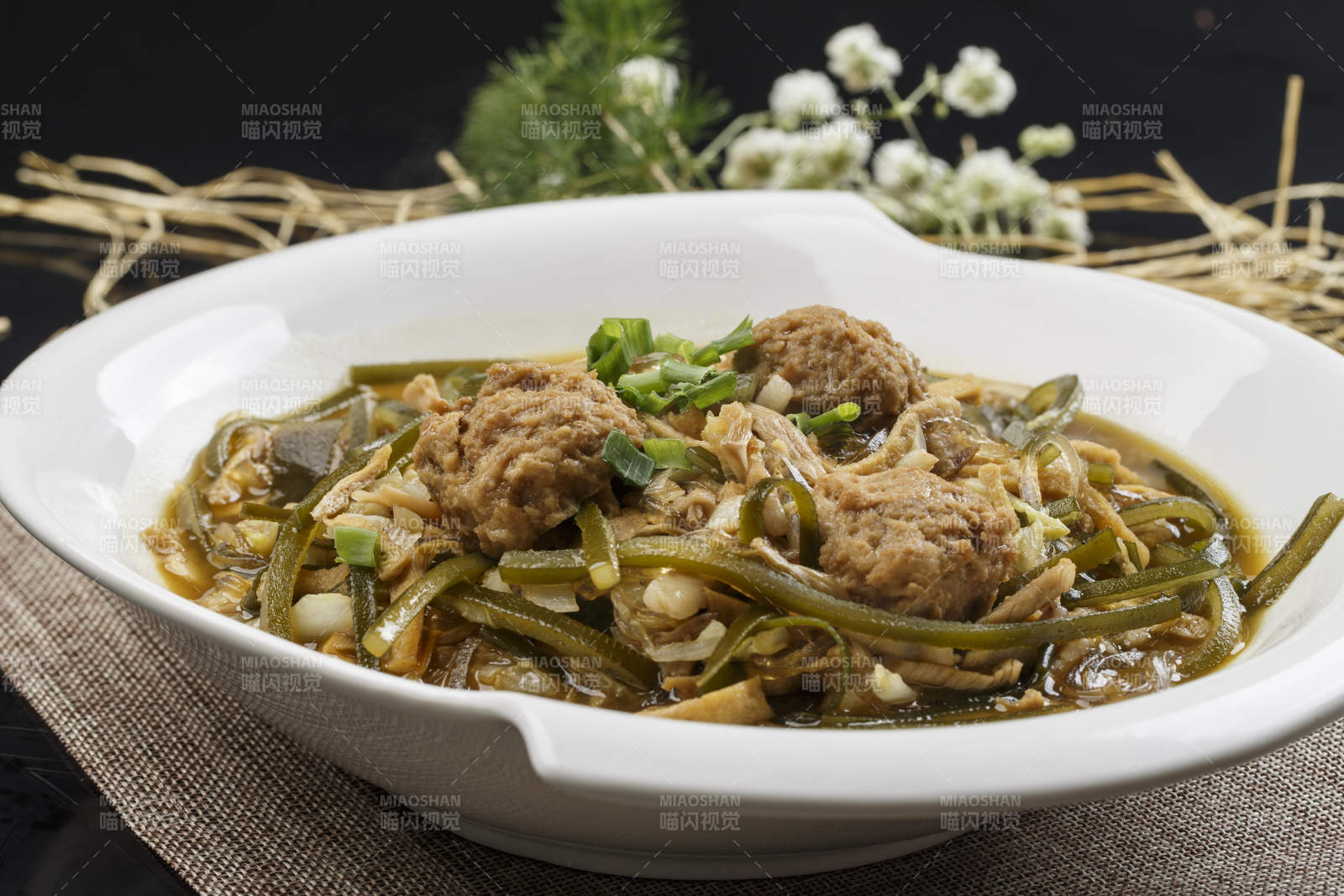 濃湯海帶粉條豆干汆丸子