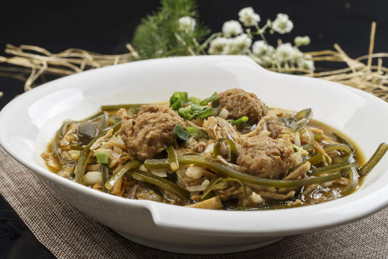 濃湯海帶粉條豆干汆丸子