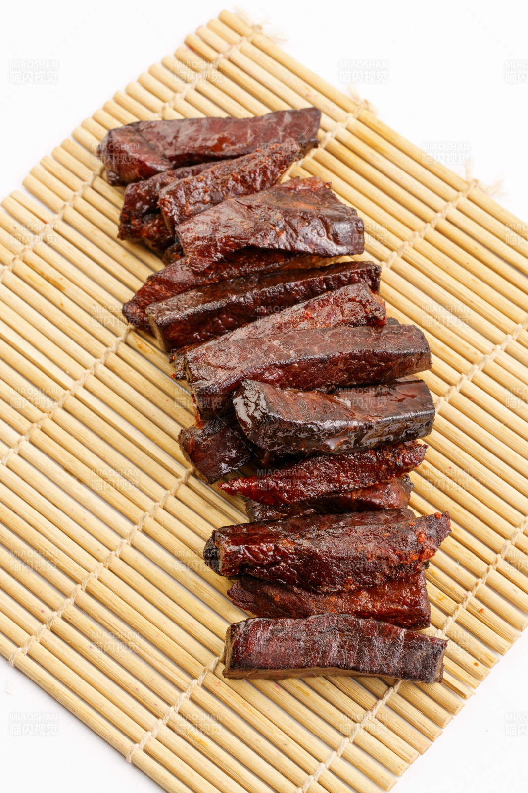 肉香四溢的的内蒙古特产牛肉干图片