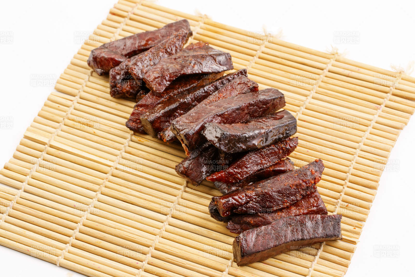 肉香四溢的的内蒙古特产牛肉干图片