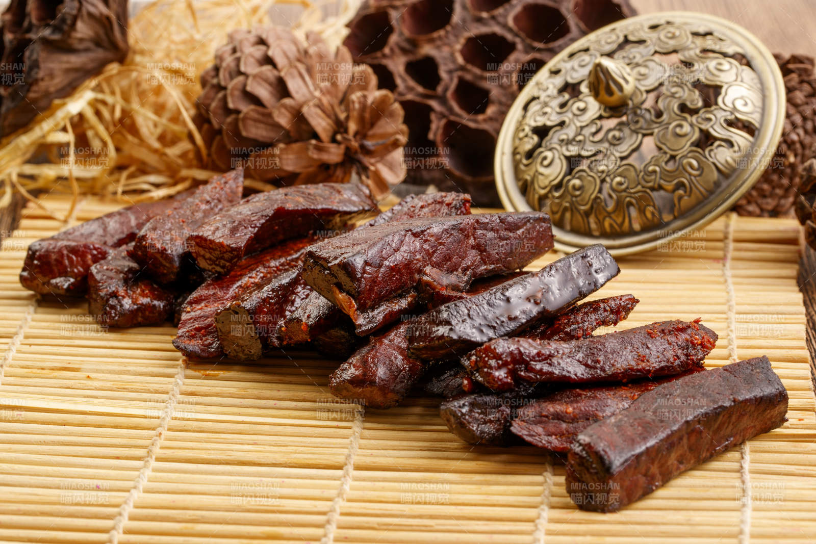 肉香四溢的的内蒙古特产牛肉干图片