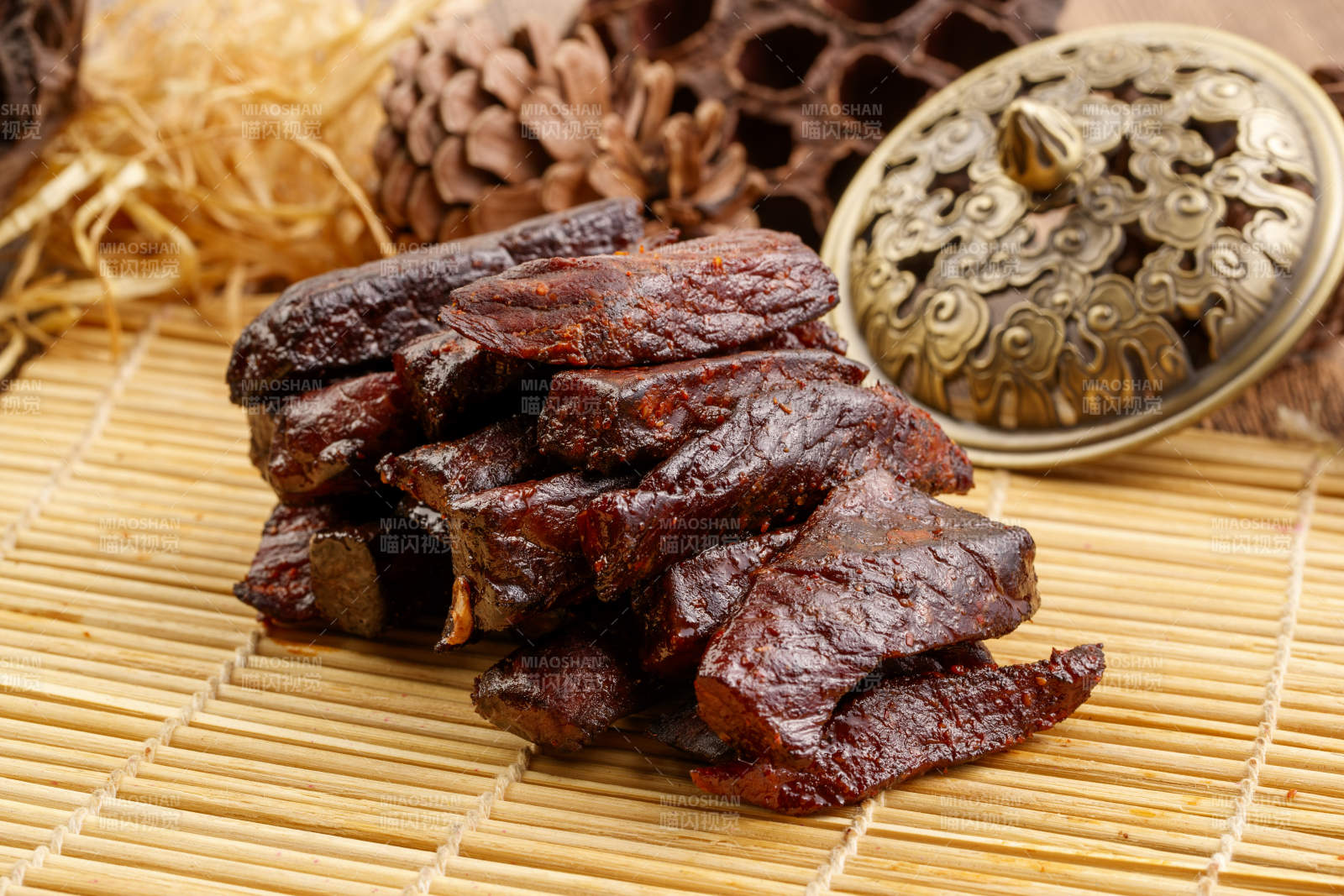 肉香四溢的的内蒙古特产牛肉干图片