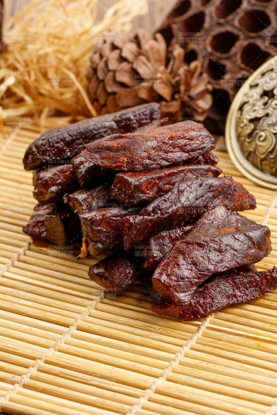 肉香四溢的的内蒙古特产牛肉干图片