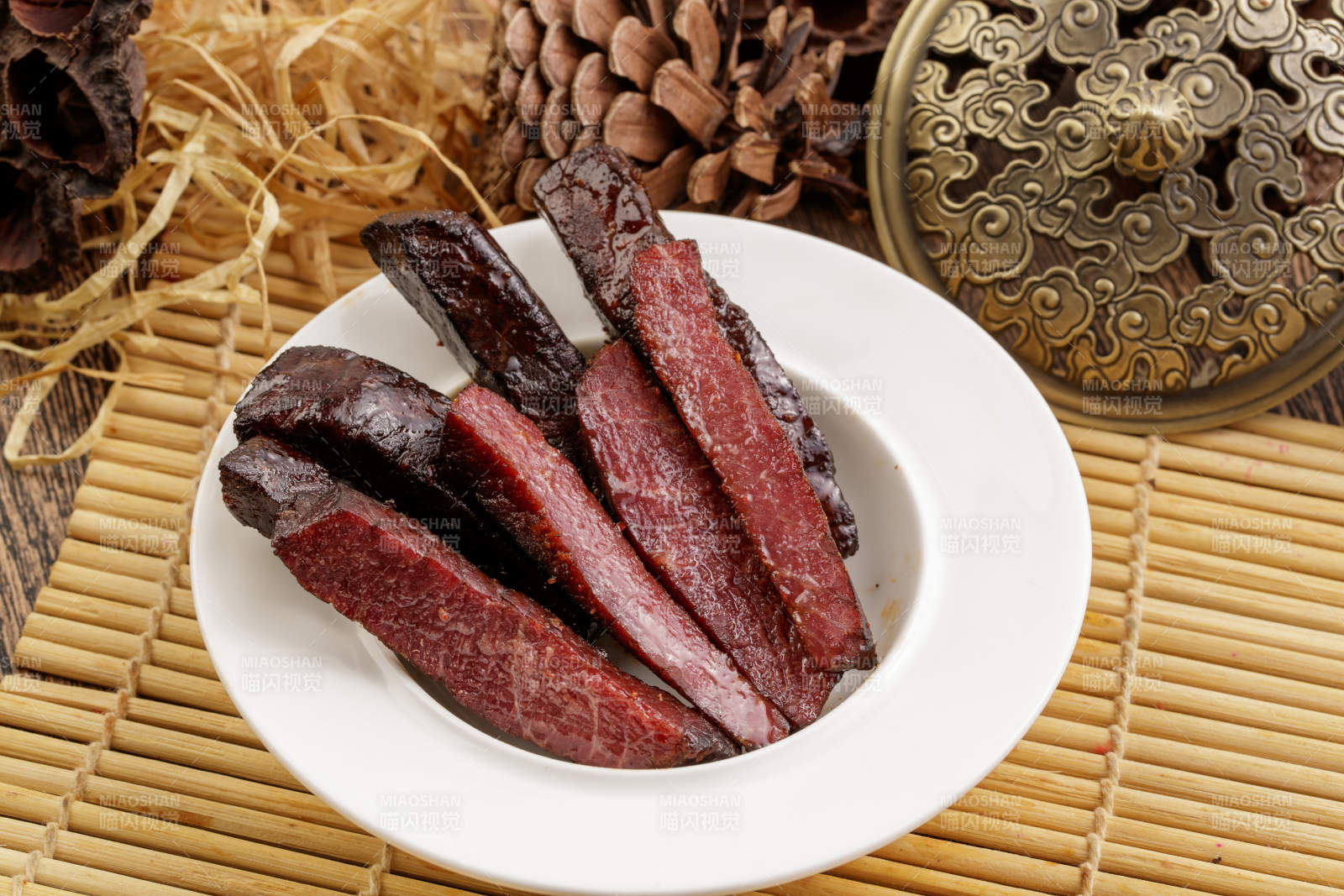 肉香四溢的的内蒙古特产牛肉干图片