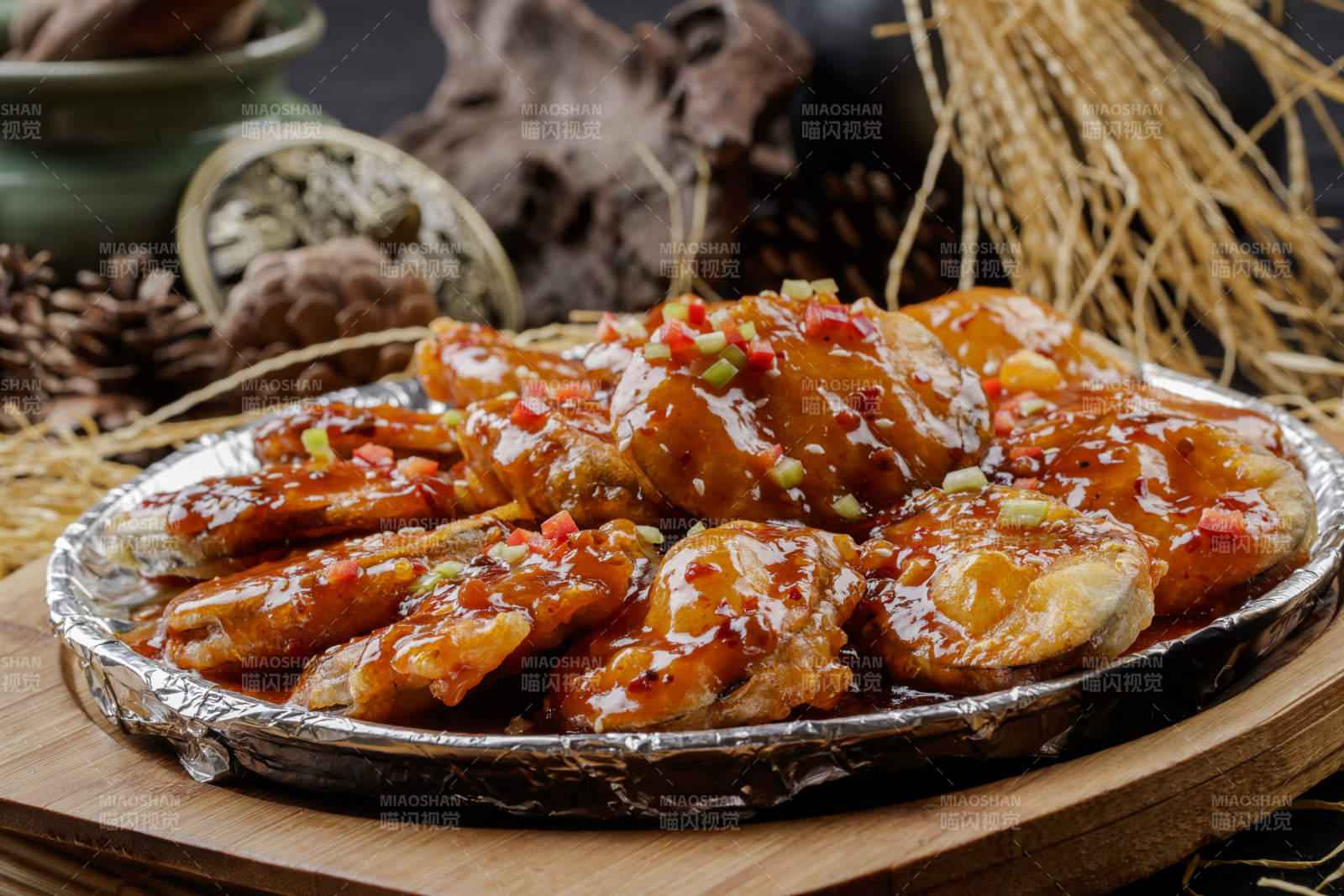 鐵板澆汁香炸茄盒