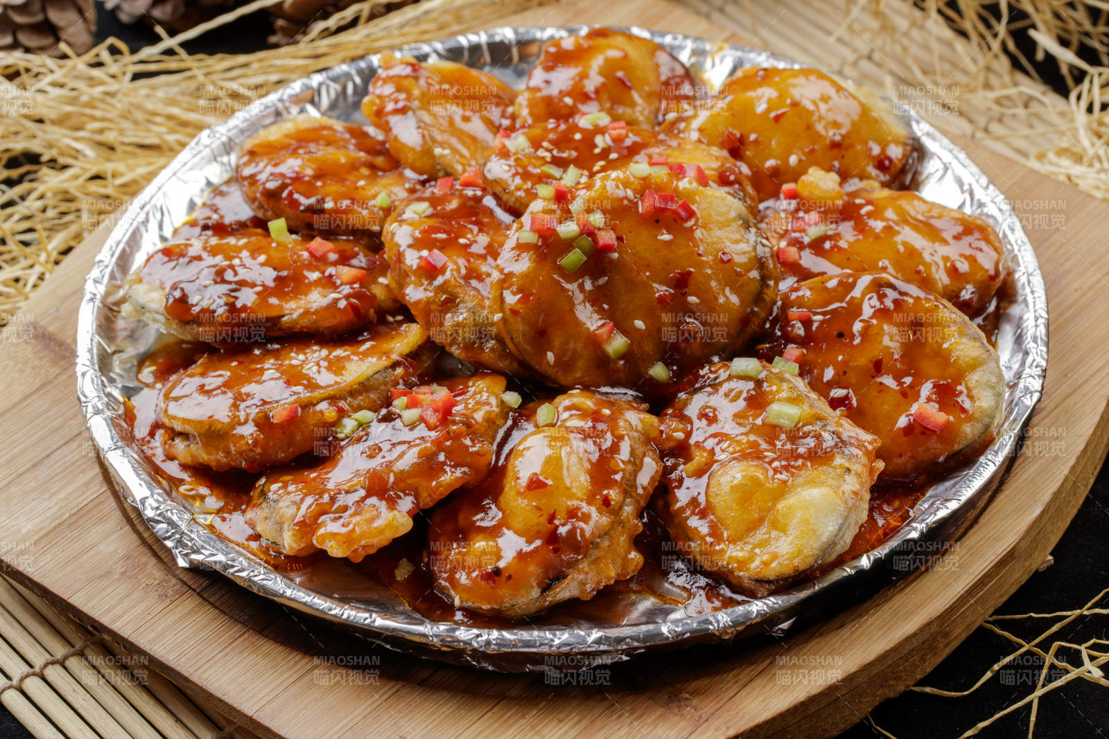 鐵板澆汁香炸茄盒