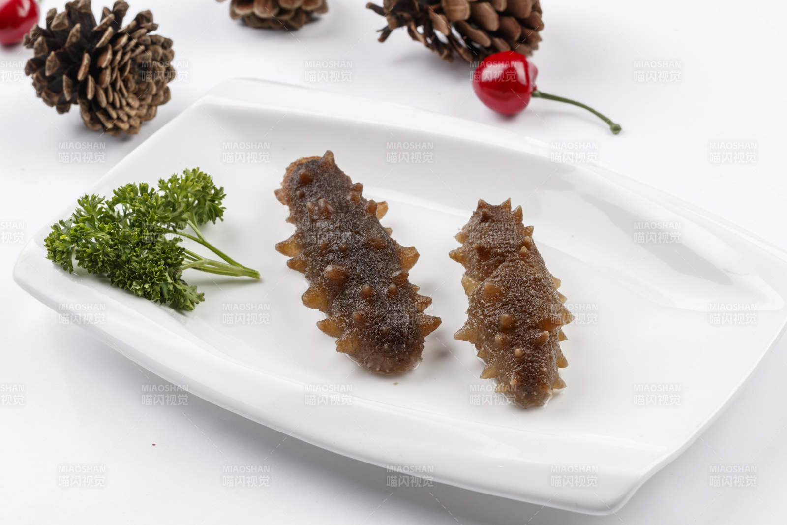 高檔火鍋料理食材涮海參